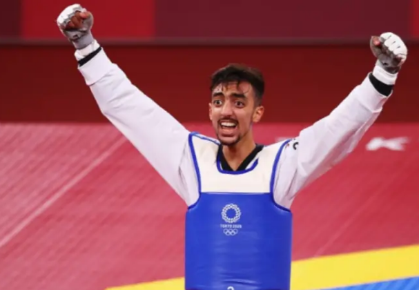 باريس: لاعب التايكواندو خليل الجندوبي يتأهل إلى ربع النهائي